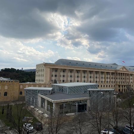 New Apartment With Terrace Tbilisi Exterior photo